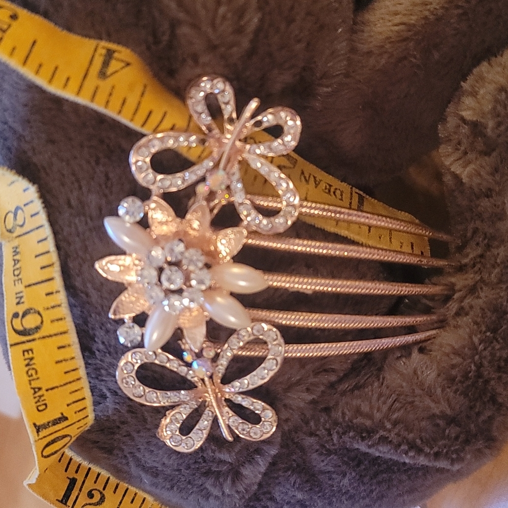 Pearl and rhinestone embellished Butterfly comb